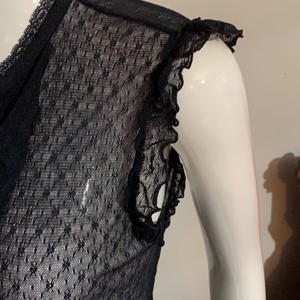 The Limited size small navy lace top - Picture 6 of 8